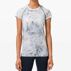 lululemon athletica Blue and White Women's Top